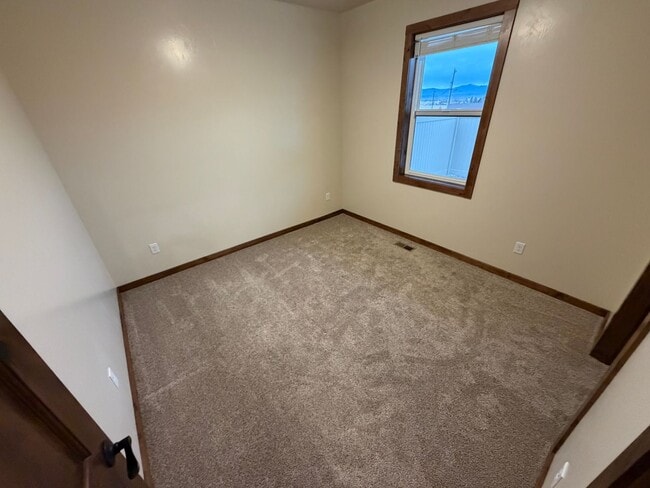 Photo - 11 Fieldcross Ln Unidad 11 Fieldcross  B Helena, MT 59602