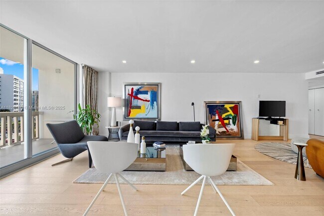 Photo - 9111 E Bay Harbor Dr Unit 4