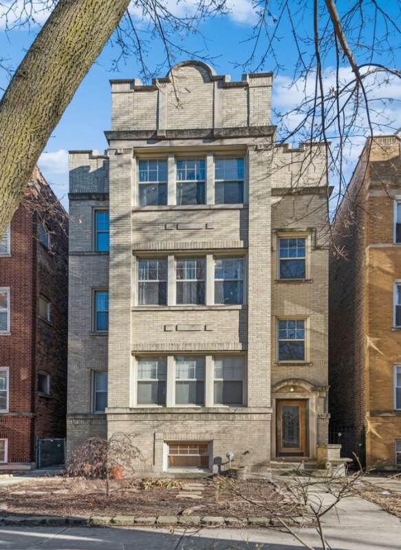 Building Photo - 6513 N Bosworth Ave Rental