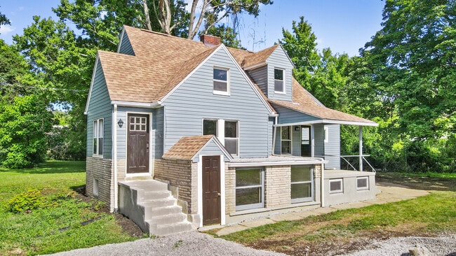 Photo - 1750 Brodhead Rd