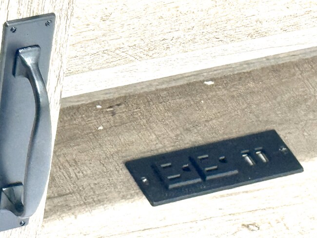 Photo - 2210 Pansy St NW