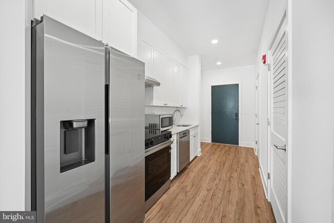 Photo - 2101 Washington Ave Unit 343