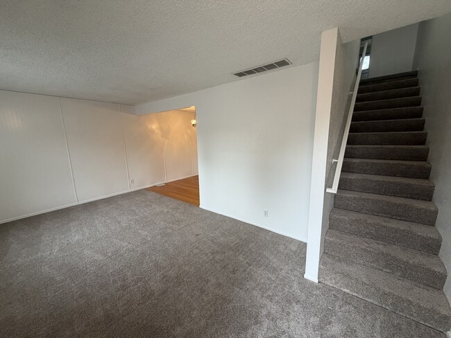 Photo - 3655 S Kittredge St Unit C