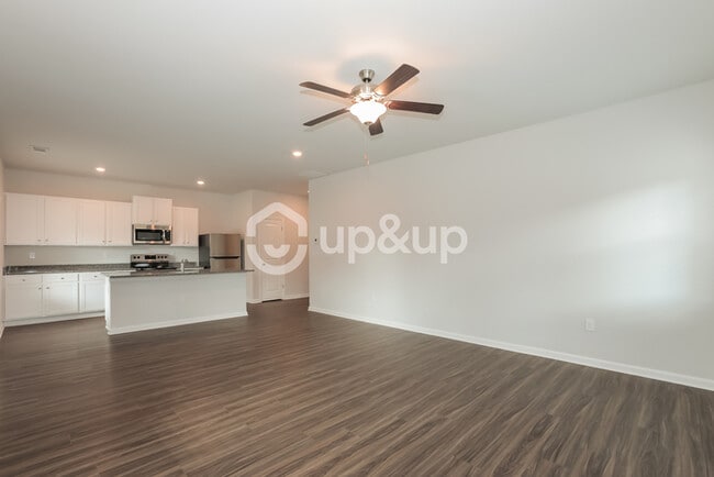 Photo - Fantastic 4bd/2.5ba home! Coming soon!