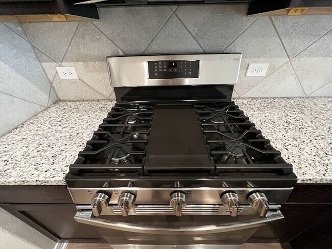Photo - Spacious Single-Story Duplex with Upgraded Kitchen Appliances