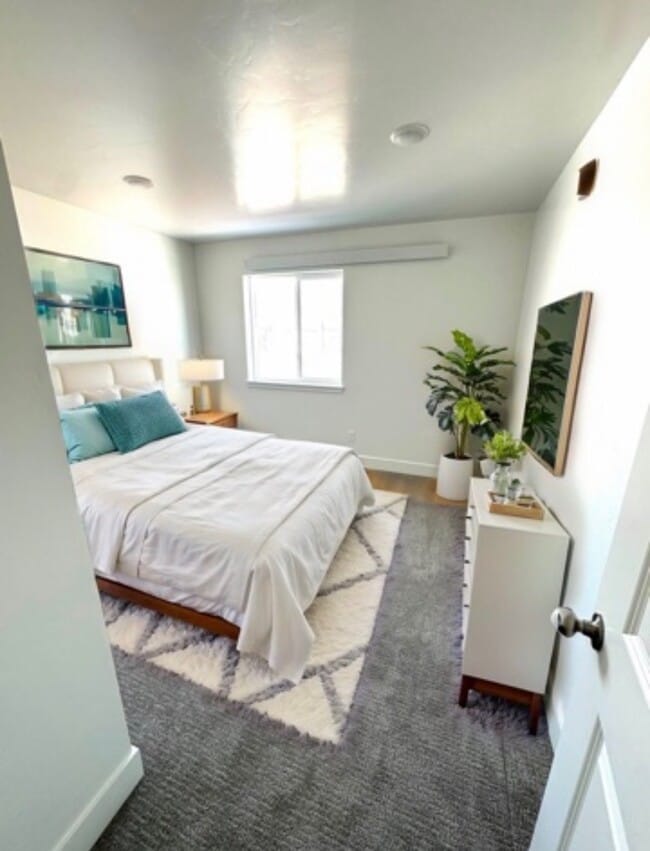 Photo - 5963 N Freedom Rd Unit 4