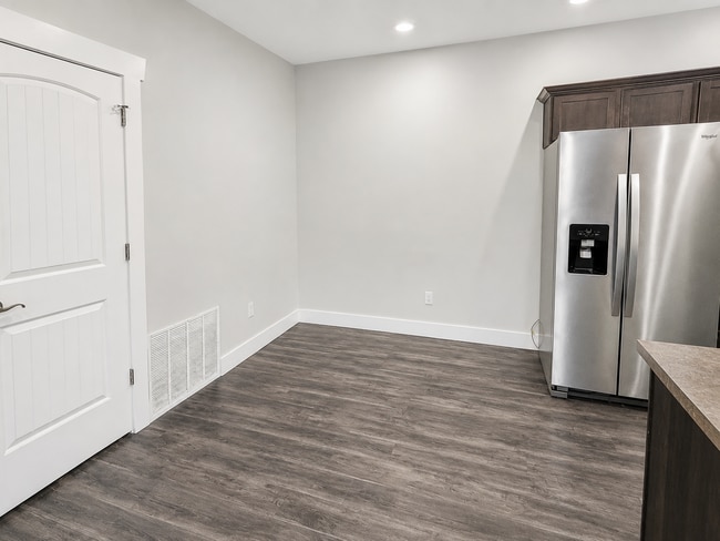 Photo - Spacious 3-Bedroom Condo with Garage in Saratoga Springs