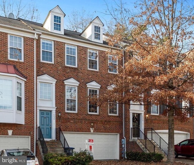 Photo - 4050 Timber Oak Trl Townhome