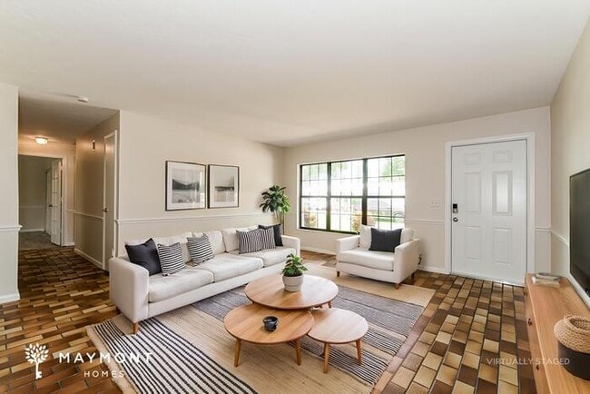 Photo - 7286 Jonas Rd
