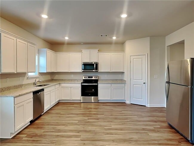 Photo - 1205 Fendt Dr