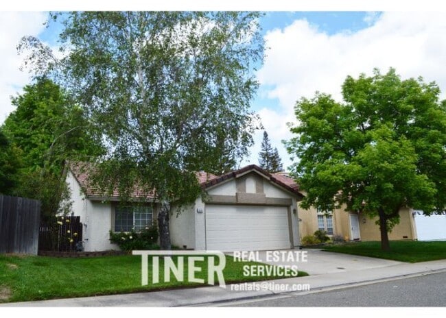 Building Photo - 8536 Oakenshield Cir Rental