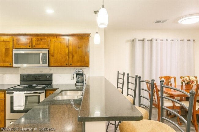 Photo - 3417 S 66th St