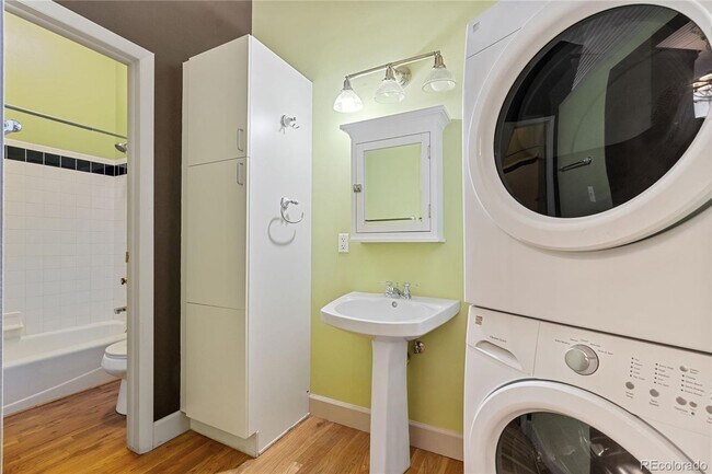 Photo - 1 BED 1 BATH 2 PARKING SPOTS ACROSS FROM ROCKIE'S STADIUM! Unit #4D