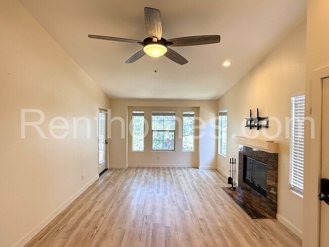 Photo - 18650 Caminito Cantilena Unit 288