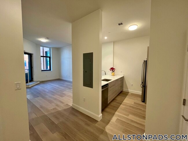 Photo - 1079 Commonwealth Ave Unit 345