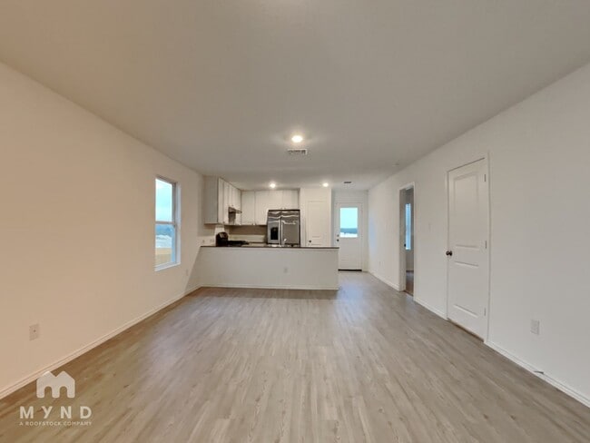 Photo - 14521 Payton Flts