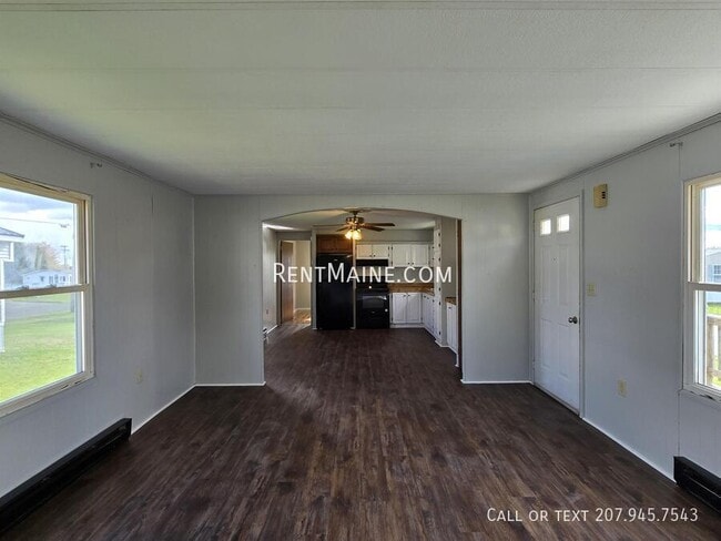 Photo - 126 C St