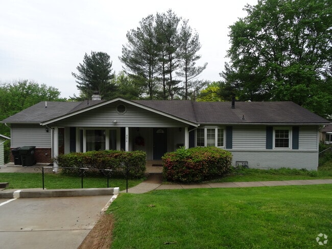 Building Photo - 5010 Wakefield Chapel Rd Rental