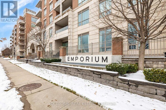 Photo - 2480 Prince Michael Drive Unité 221