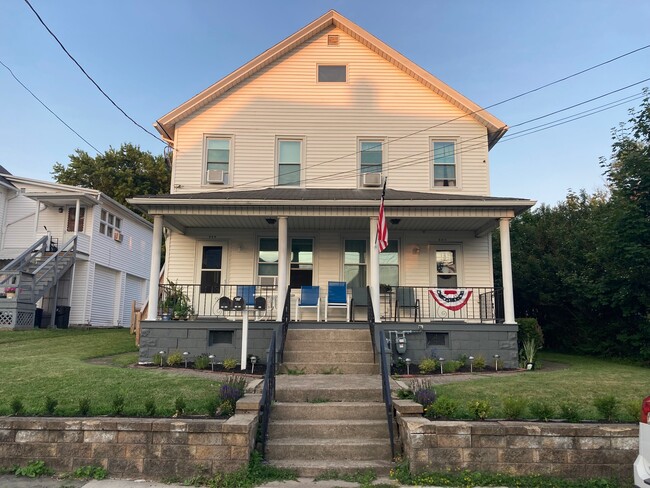 Building Photo - 314 Willow St Unit 314 Fl 1