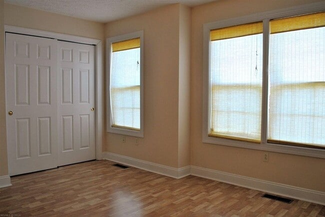 Photo - 2 Bedroom 2 Bath Townhouse