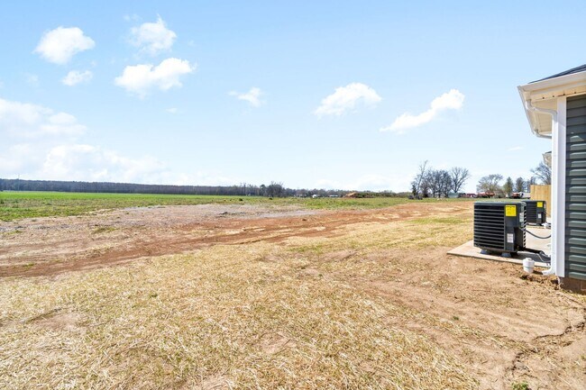 Photo - Like New Unit in Guthrie, KY Unit C