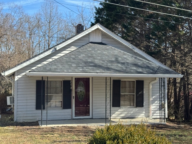 Photo - 273 Lincoln Heights Rd