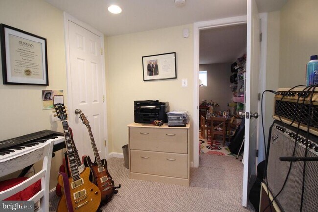 Photo - 3114 16th St NE