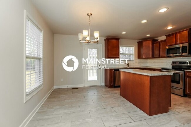 3 Bedroom Pet-Friendly Home in Murfreesboro, TN with Main Street Renewal
