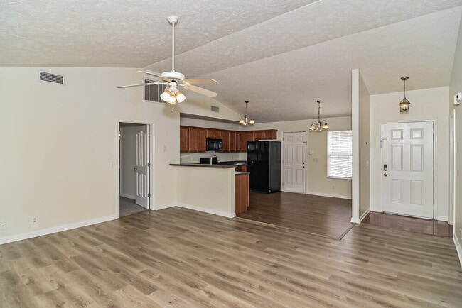 Photo - 3128 Sherborne Ct