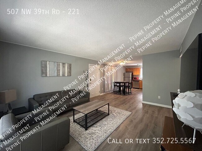 Photo - 507 NW 39th Rd