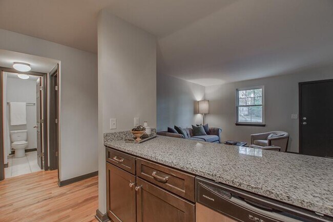 Ridgewood Apartments