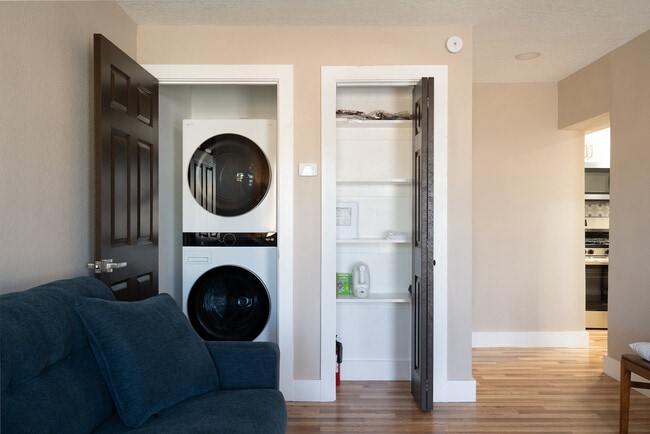 Photo - 3500 Smith Ave SE Unit 3500 1/2