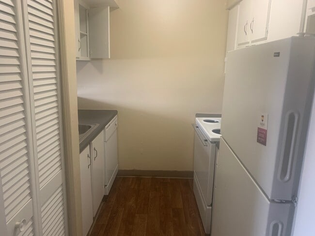 Photo - Cambridge at River Oaks