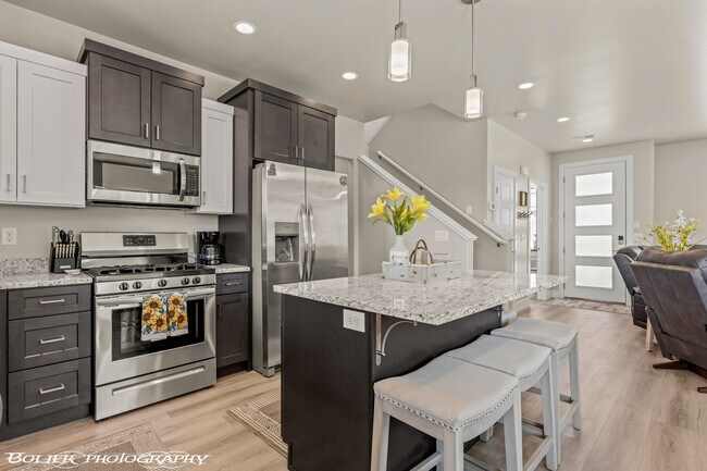 Photo - 355 W Clf Vw Ln