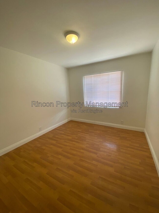 Photo - 451 S Olive St