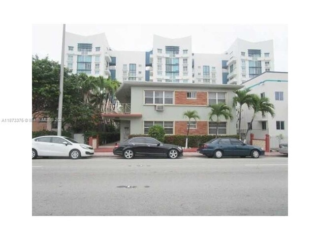 Building Photo - 7625 Harding Ave Unit 3 Rental
