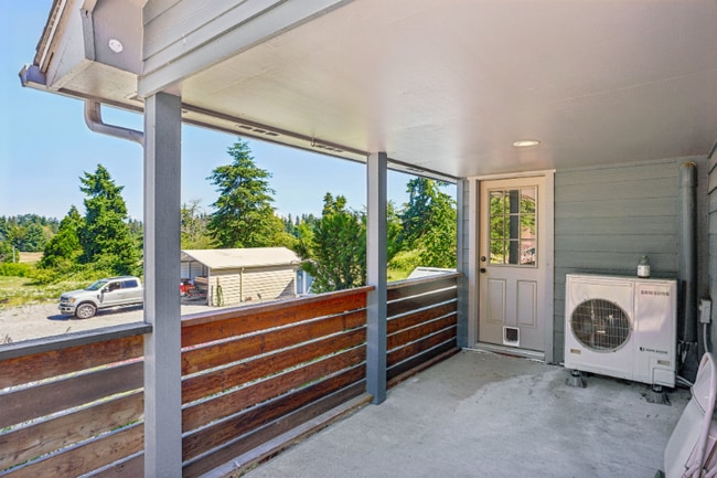 Photo - 11605 67th Ave E Unit A