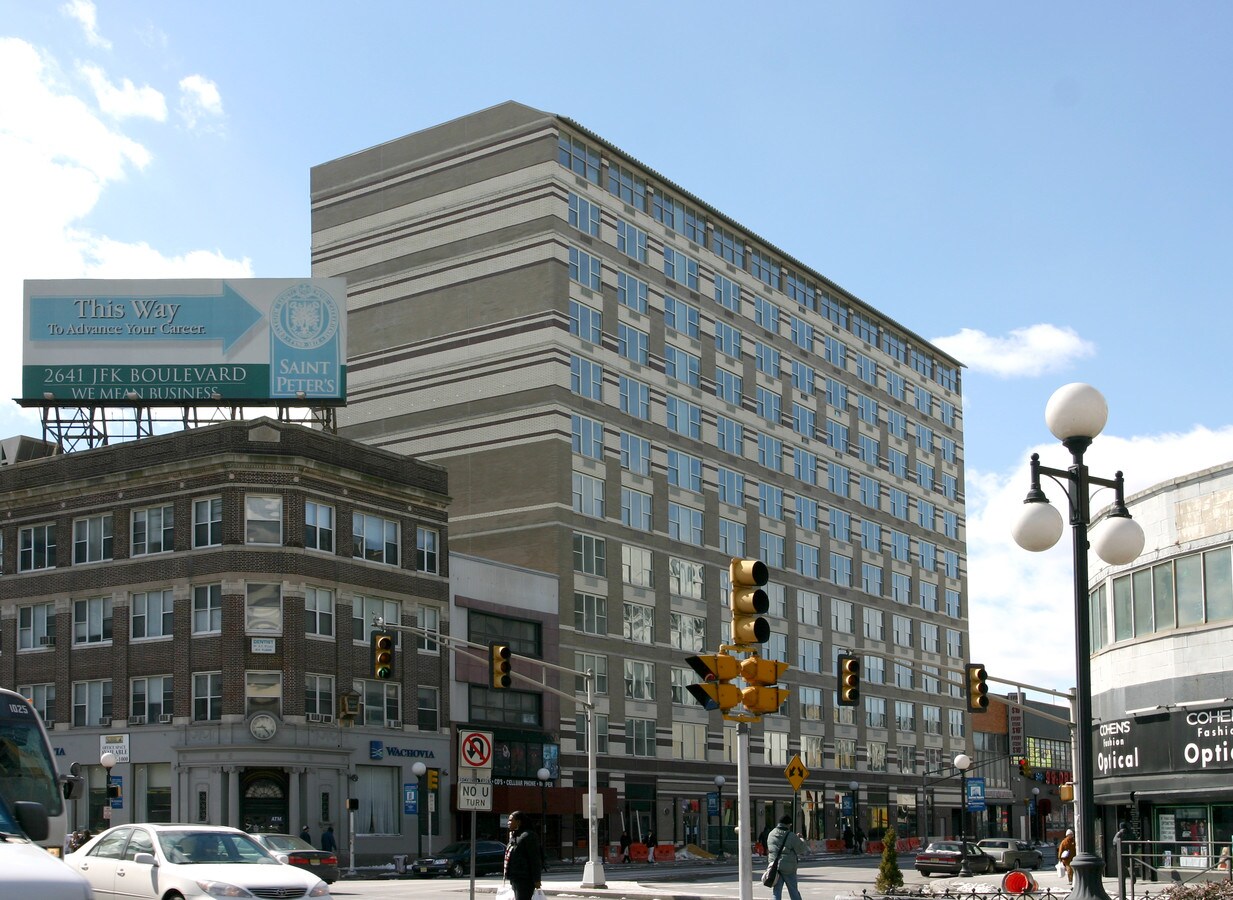 Photo - State Square Apartments