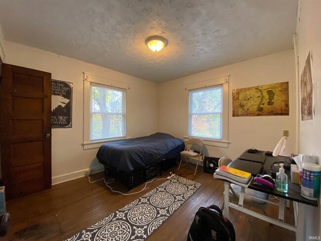 Photo - 315 E University St