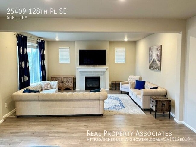 Photo - 25409 128th Pl SE