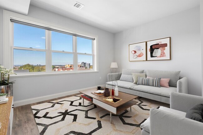 305 West Side Ave Unit 401