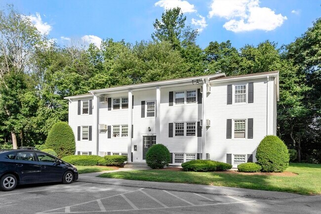 Photo - 16 Federal Hill Rd Unit 16