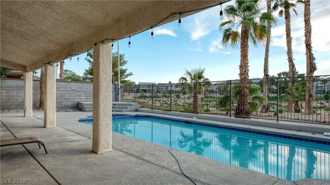 Photo - 81 Rancho Maria St