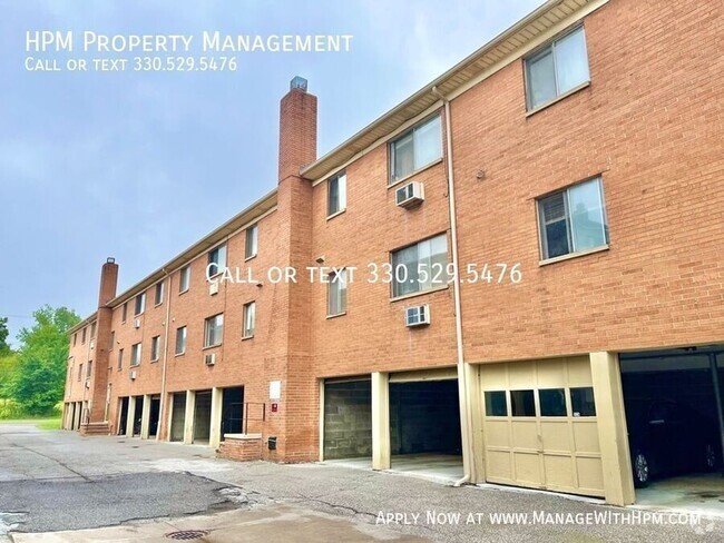 Building Photo - 16112 Maple Heights Blvd Unit 203 Rental