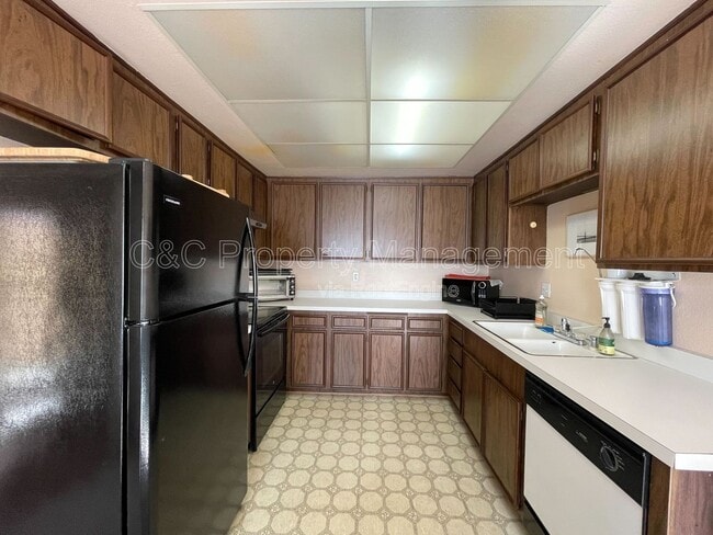 Photo - 294 Chambers St Unidad 52