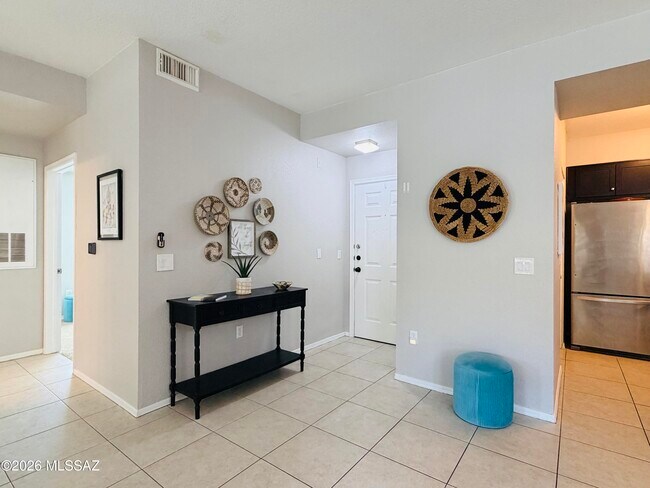 1500 E Pusch Wilderness Dr Unit 11104