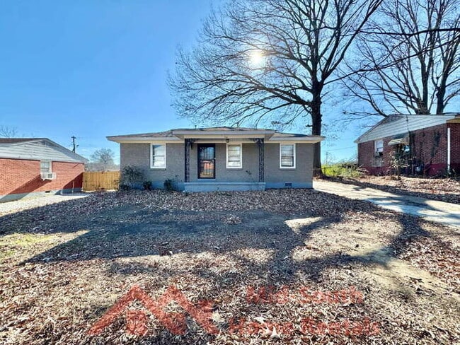 Building Photo - 2195 Cassie Ave