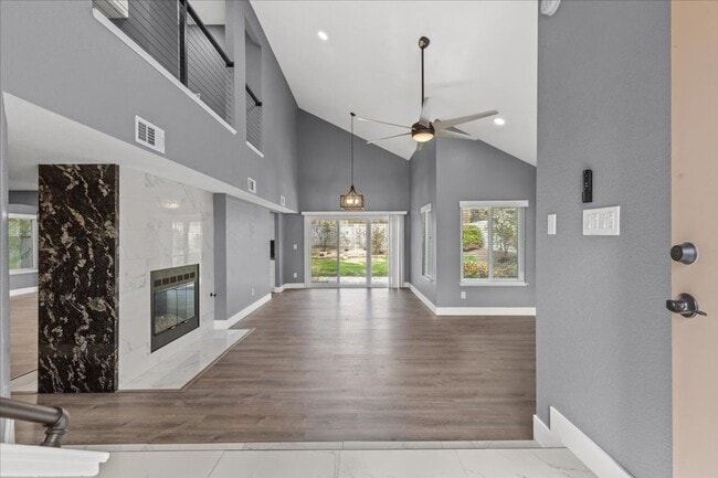 Photo - Contemporary 4bd Home with Expansive Spaces and Designer Details