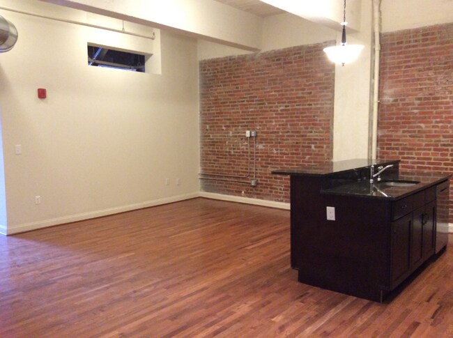 Photo - 311 W Baltimore St Apartment Unit 303